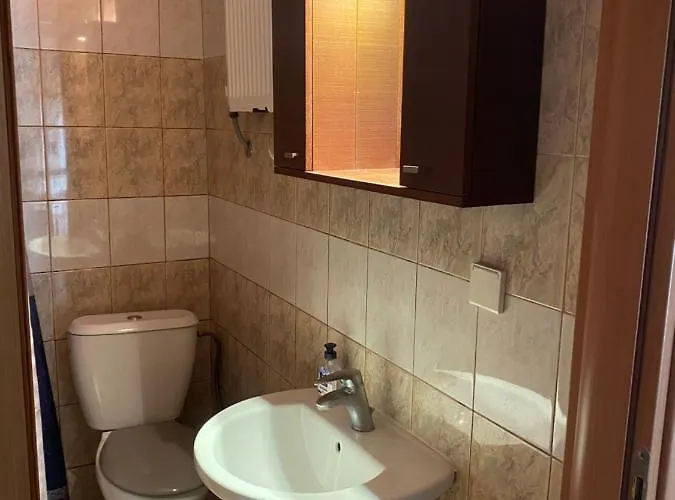 George Garden 尼亚米卡尼奥纳